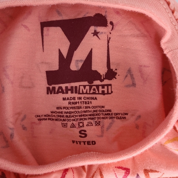 Mahi Mahi Salmon Geo Tee - Picture 5 of 7